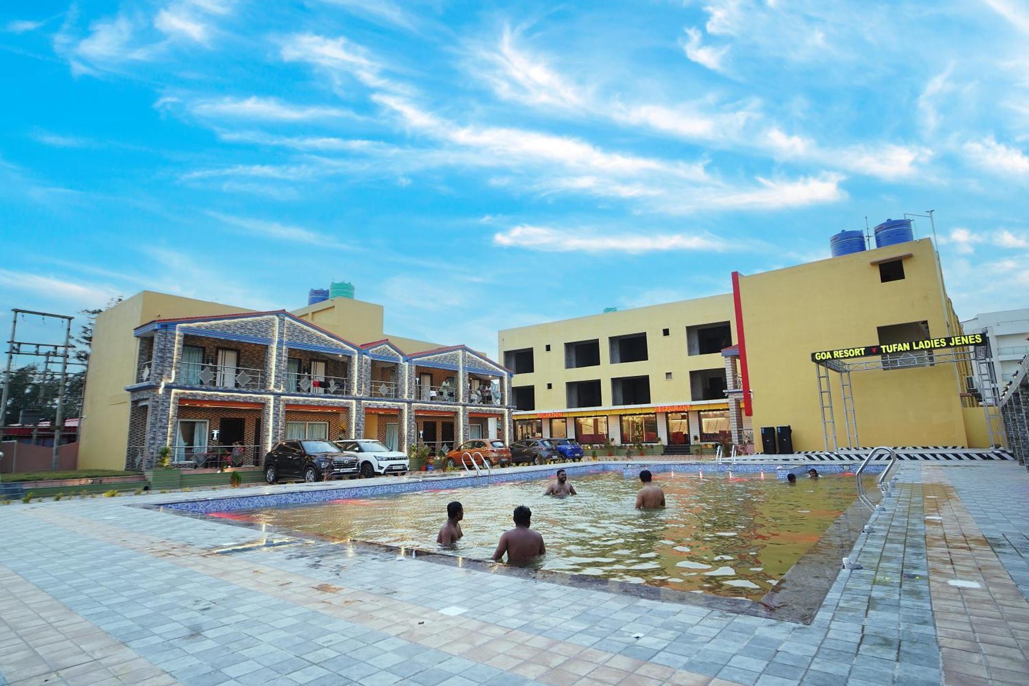 Goa Beach Resort On Beach Mandarmani Eksteriør billede