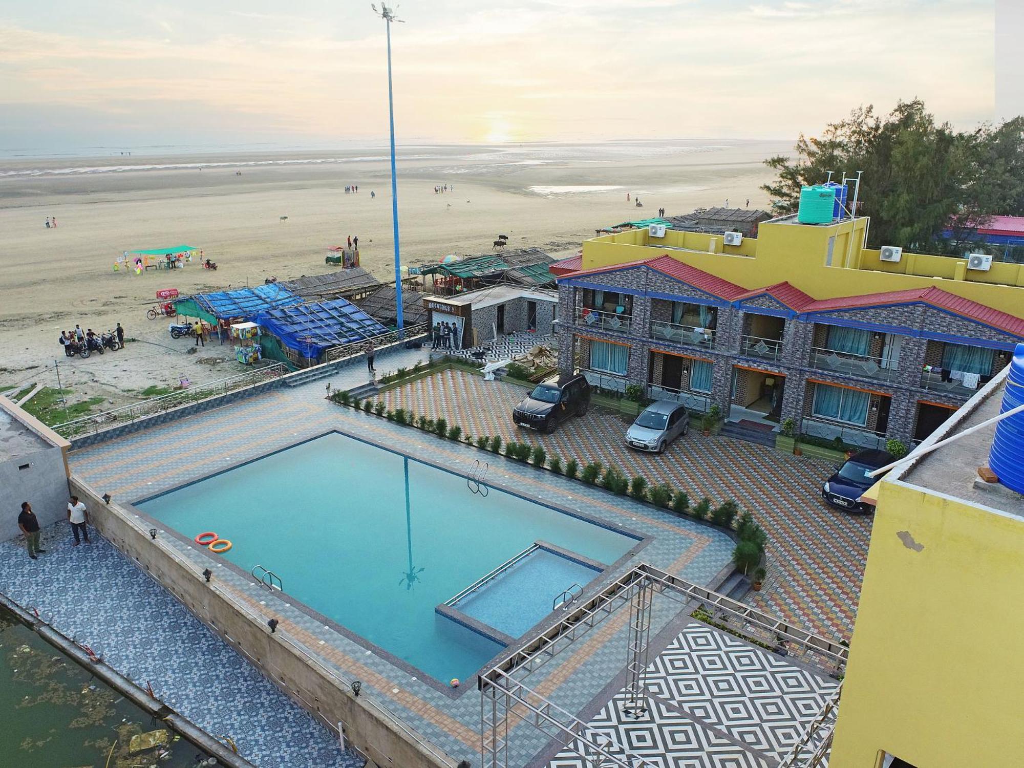 Goa Beach Resort On Beach Mandarmani Eksteriør billede