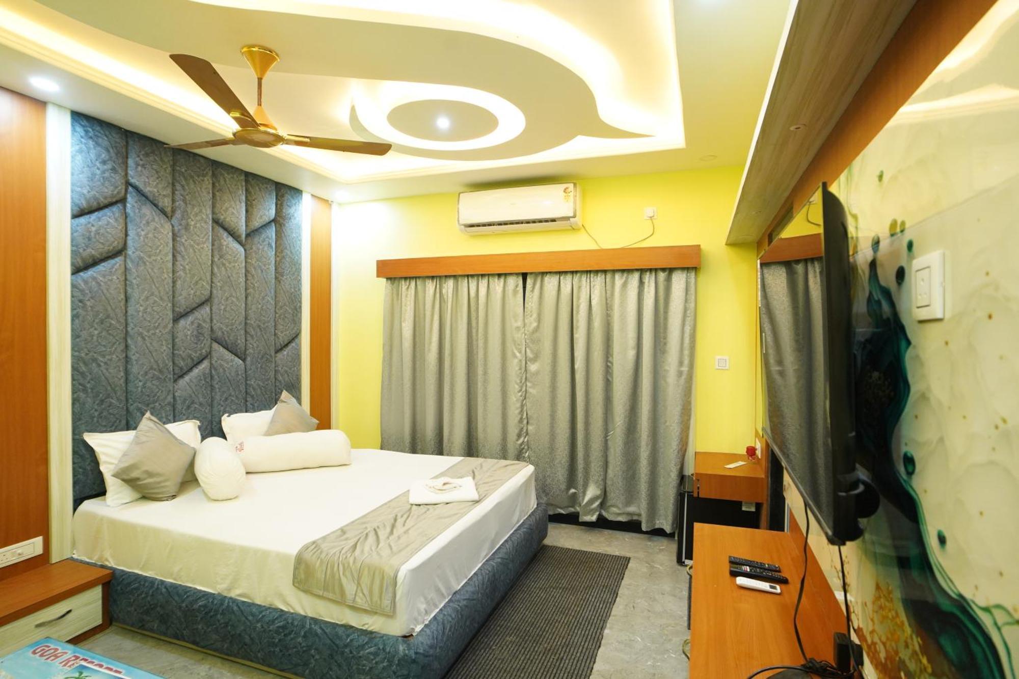 Goa Beach Resort On Beach Mandarmani Eksteriør billede